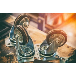 GÖRGŐK ÉS KEREKEK